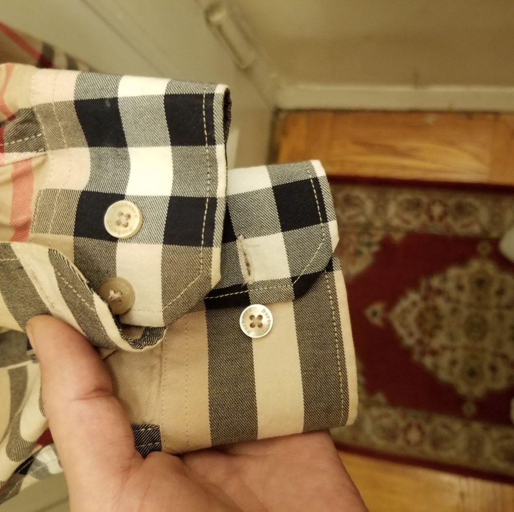 HOSTPICK !!!!! Burberry Iconic Nova Check Shirt - Picture 9 of 12